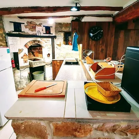 Vakantiehuis Girgina *