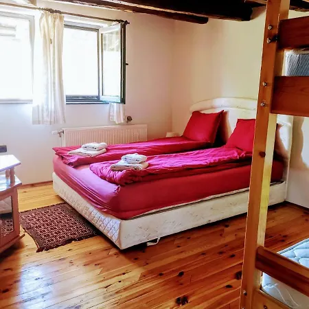 Girgina Vakantiehuis Bukovets